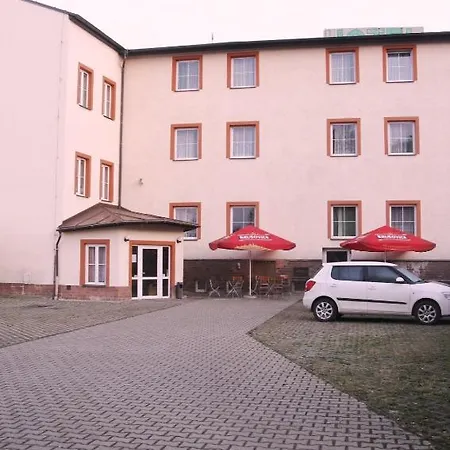 U Ceske Koruny Hotel