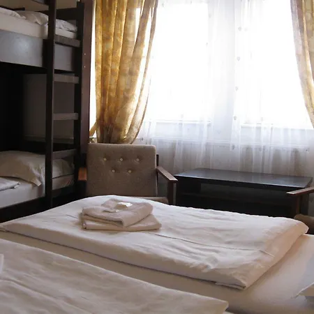U Ceske Koruny Hotel